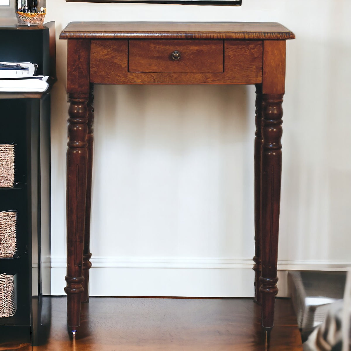 Charleston 1 Drawer Fluted Leg Writing Desk