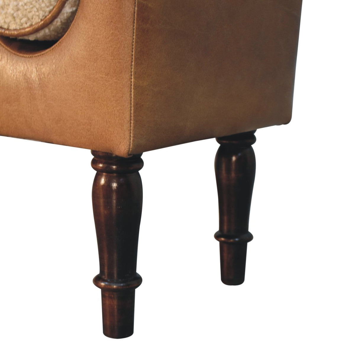 Sutton Buffalo Leather Bench with Round Bouclé Cushions