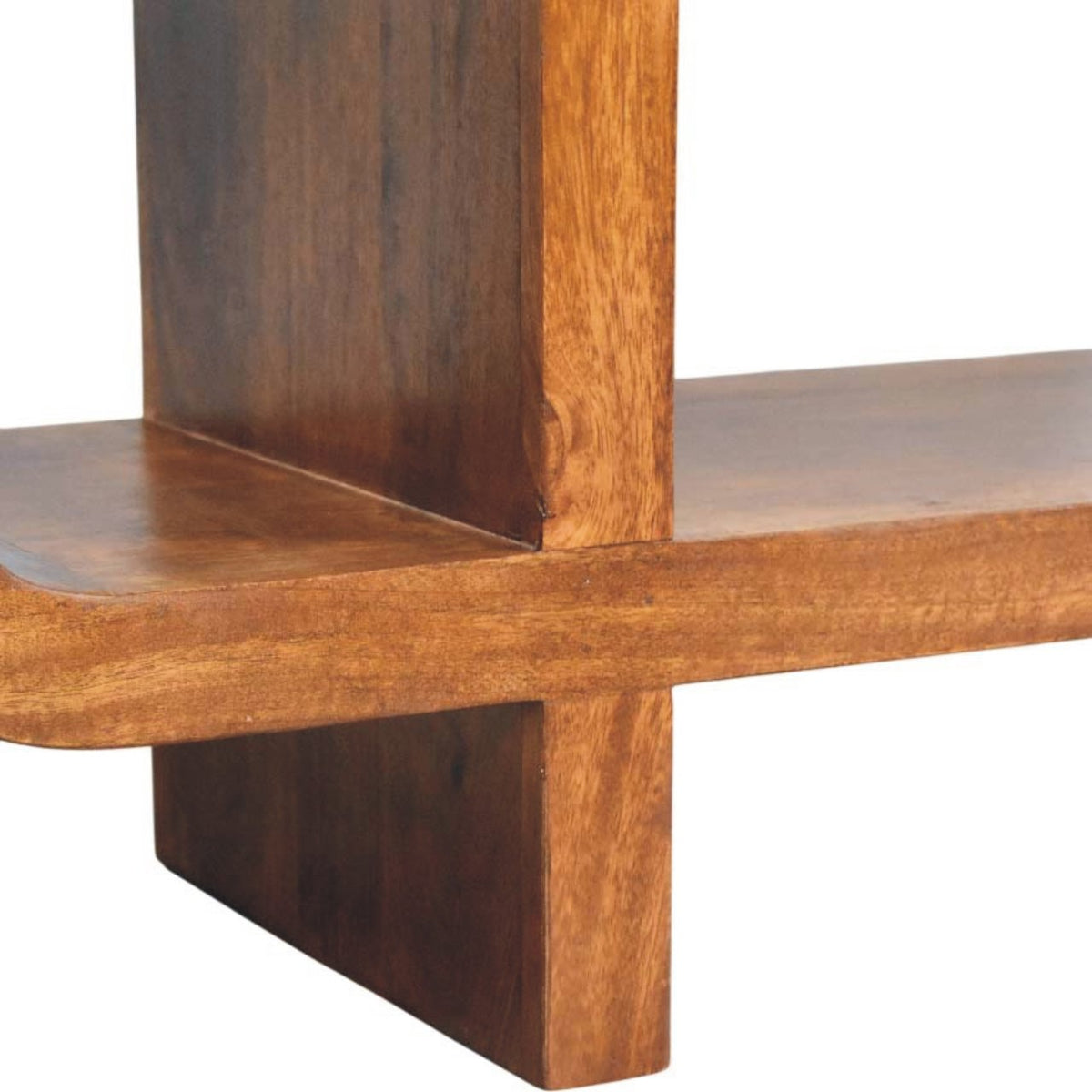 California Chestnut Curved Media Unit